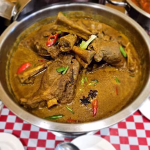 Nasi Lauk Ala Kampung <br>Pakej B